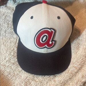 Atlanta Braves hat new our brand fitted size 7 1/4